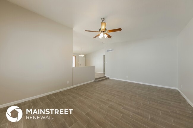 Building Photo - 3108 W McLellan Blvd