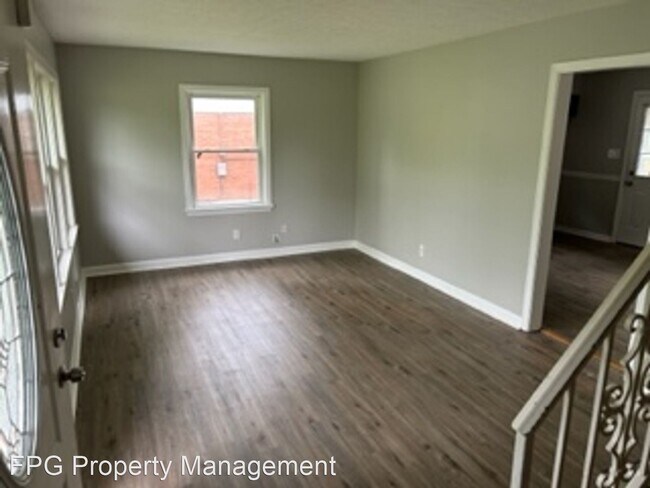 Building Photo - 4 br, 1 bath House - 7807 Carnation