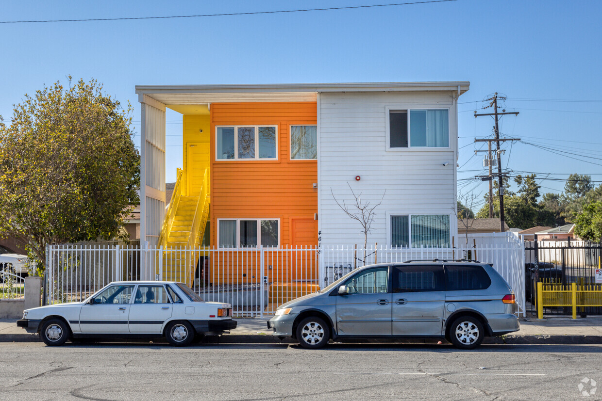 Building Photo - East Rancho Apartments