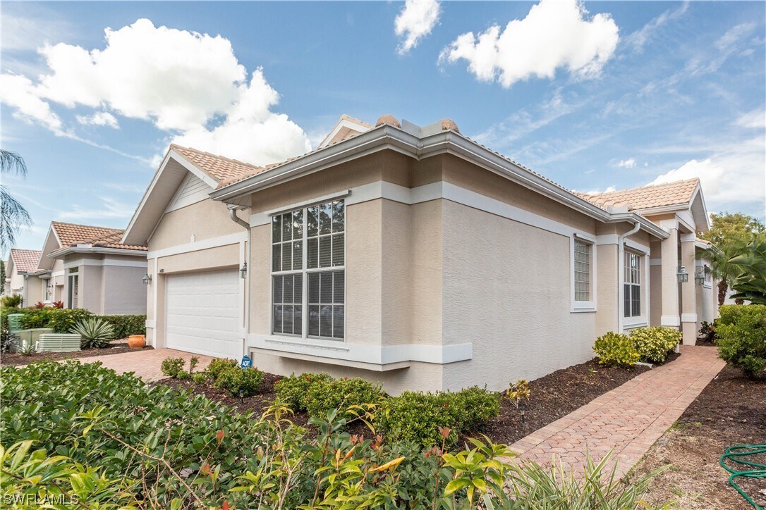 Primary Photo - 14680 Glen Eden Dr