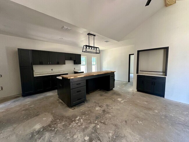 Foto del edificio - 4709 47th St