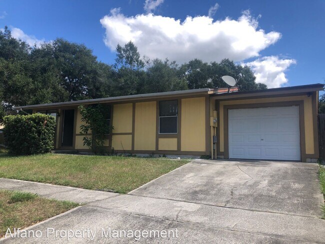 Building Photo - 2 br, 1 bath House - 566 Martin Place Blvd