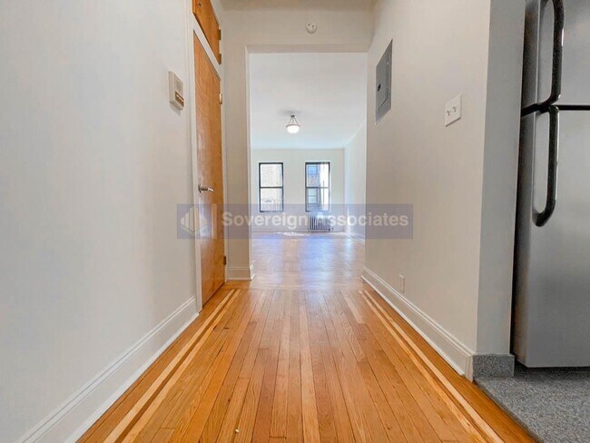 Foto del edificio - 664 W 163rd St