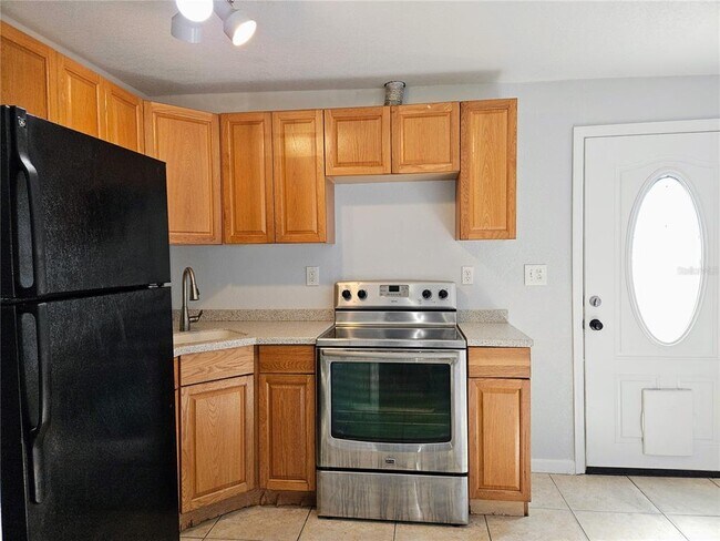 Foto del edificio - 2455 8th Ave N