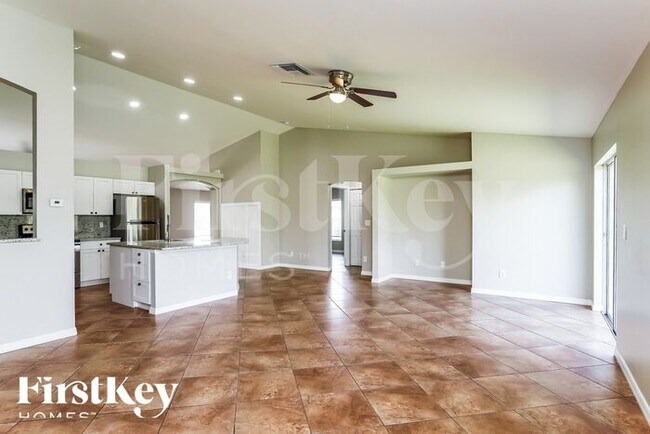 Foto del edificio - 3314 44th St SW