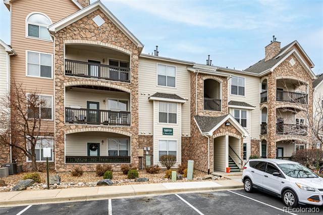 Building Photo - 18919 E Warren Cir