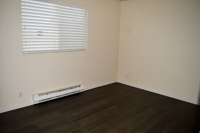 Foto del edificio - 9724 6th Ave NW