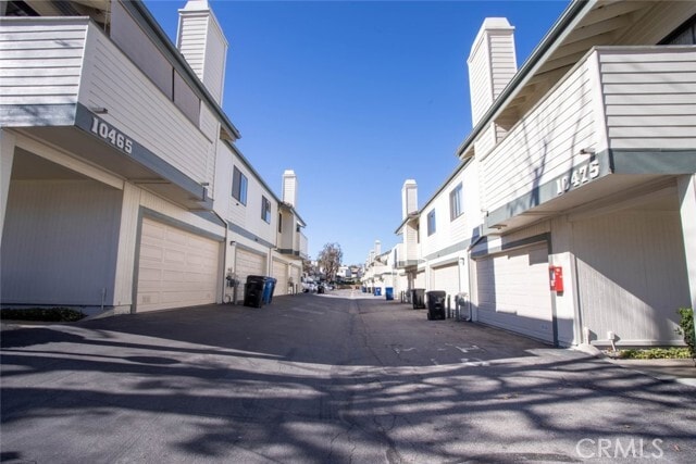 Foto del edificio - 10475 Newhome Ave