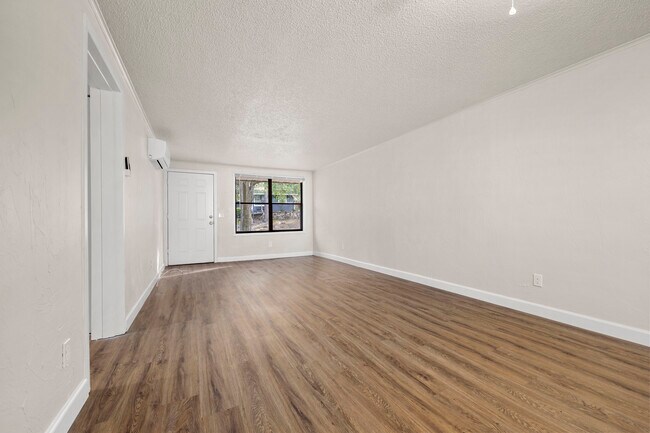 Foto del edificio - Amberwood Hills