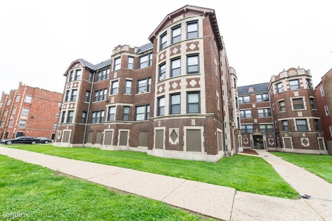 Building Photo - 2 br, 1 bath Apartment - 8148 S Ingleside Ave