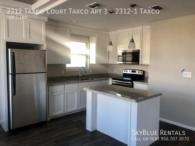 Building Photo - 2312 Taxco Ct