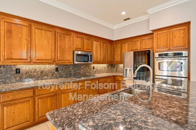 Building Photo - 11878 Cobble Brook Dr