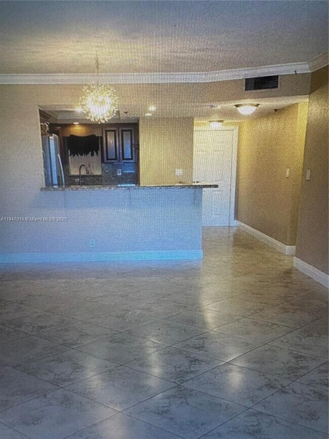Foto del edificio - 3100 W Rolling Hills Cir