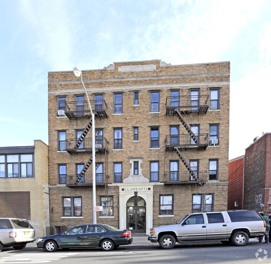 Building Photo - 3725 61st St