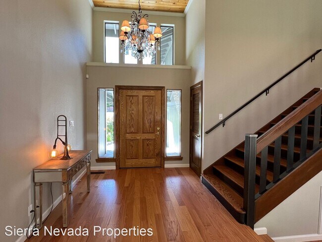 Foto del edificio - 4 br, 3.5 bath House - 2720 Lake Ridge Sho...