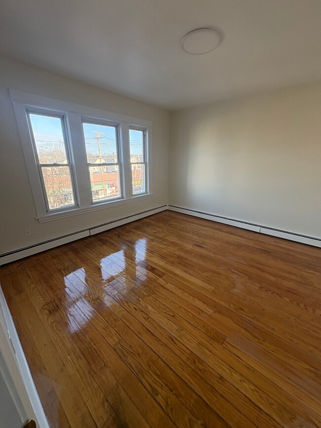 Building Photo - 2395 Main St