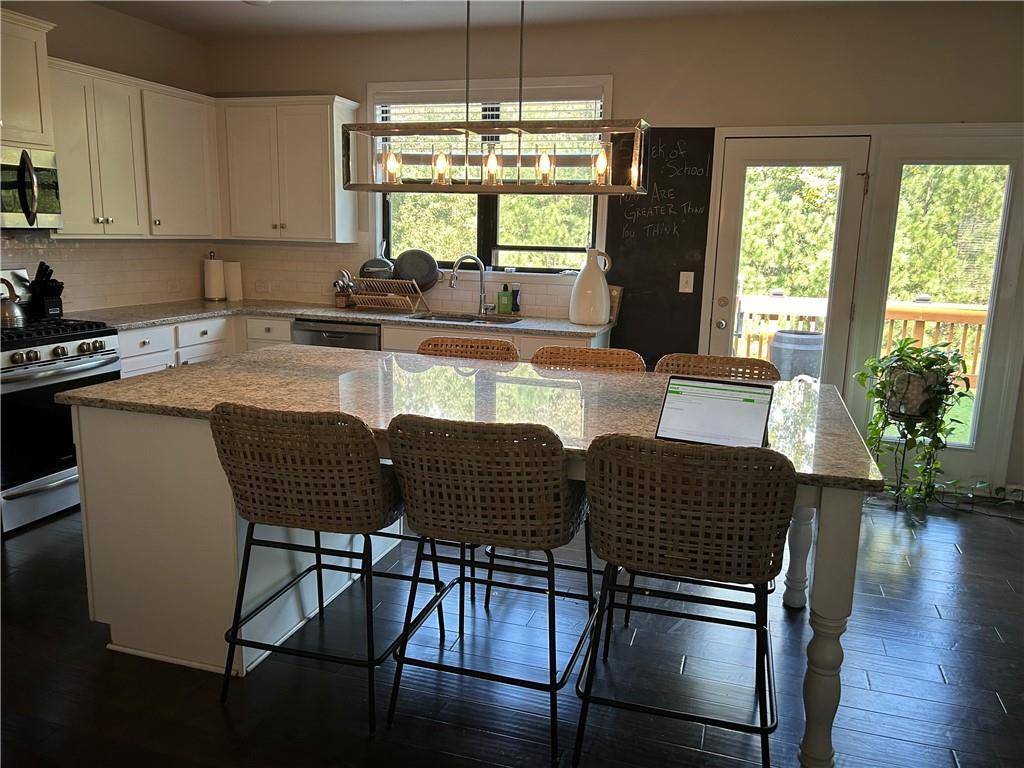 Foto del edificio - 3137 Cove View Ct SE