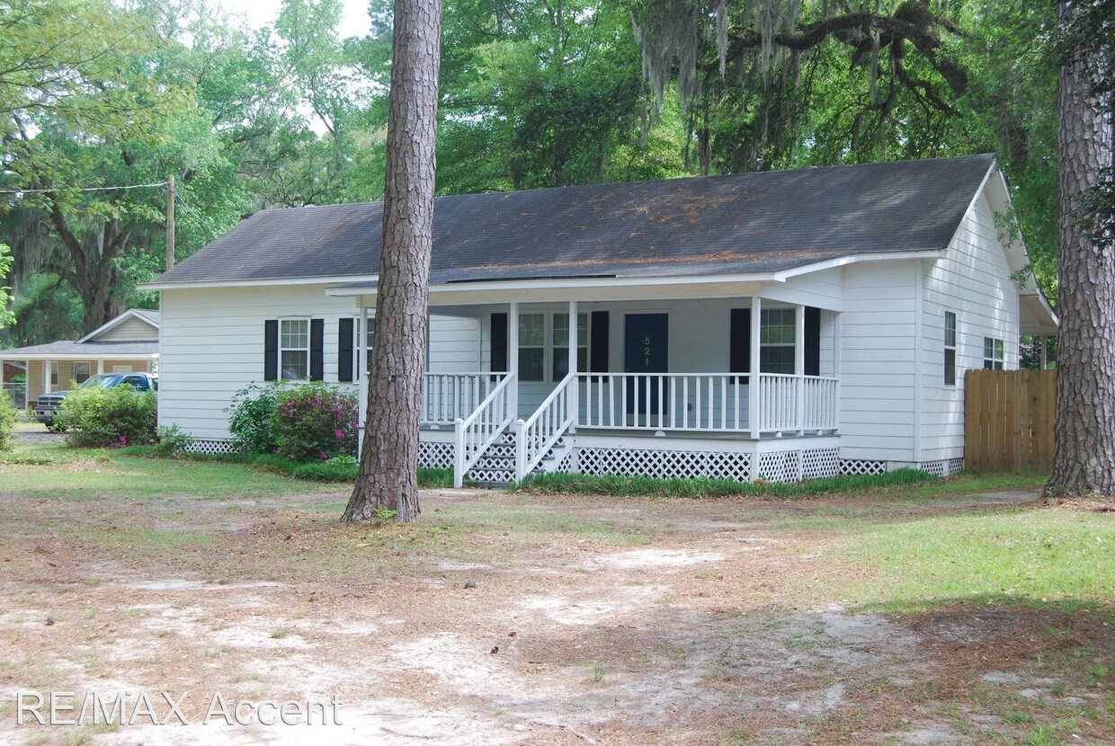 Primary Photo - 521 Jerico Dr