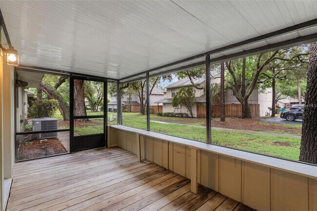 Foto del edificio - 4772 Lake Ridge Rd