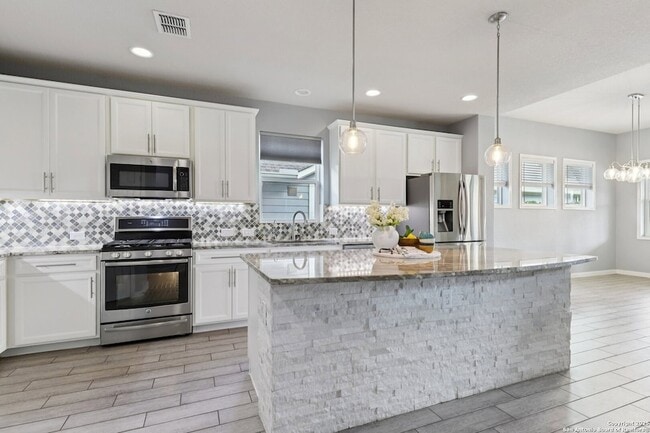 Foto del edificio - 8732 Stackstone