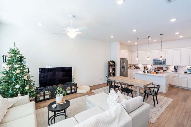 Foto del edificio - 1064 Keene Rdg Dr