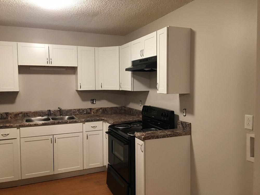 Primary Photo - Green Drive Apartments