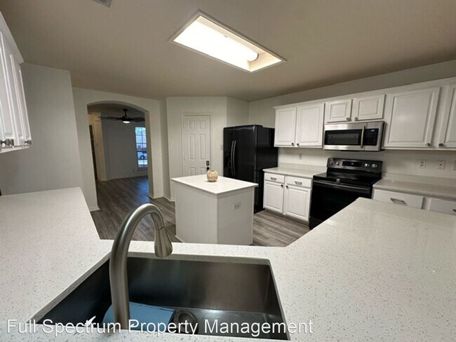Building Photo - 3 br, 2 bath House - 2031 Walsbrook