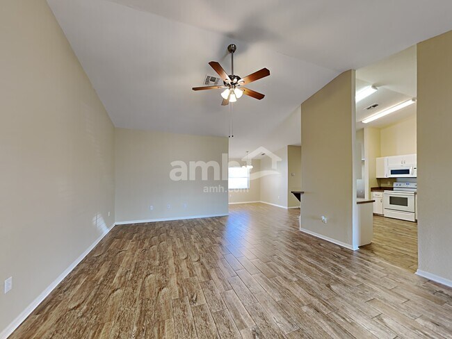 Building Photo - 4675 Great Blue Heron Drive