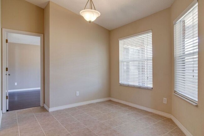 Building Photo - 5305 Dalton Cir