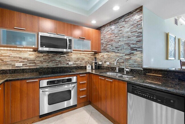 Foto del edificio - 2650 Lake Shore Dr