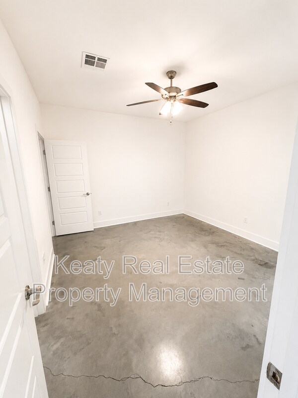 Foto del edificio - 113 Highland Park Ln