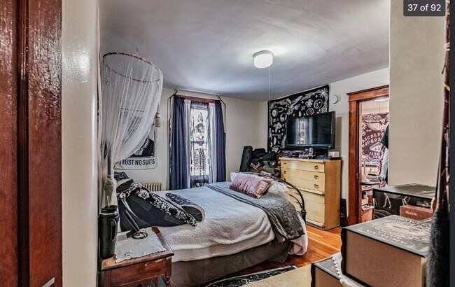 Dormitorio 1 - 163 Bridge St