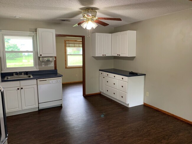 Foto del edificio - 1818 N Granview Dr
