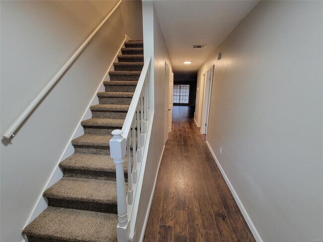 Foto del edificio - 3439 Malabar Rd