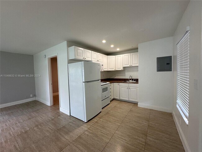 Foto del edificio - 1413 Dixie Hwy