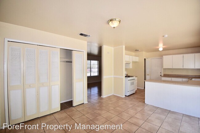 Building Photo - 3 br, 1 bath House - 5827 Branch Valley