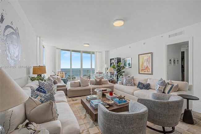 Foto del edificio - 2627 S Bayshore Dr