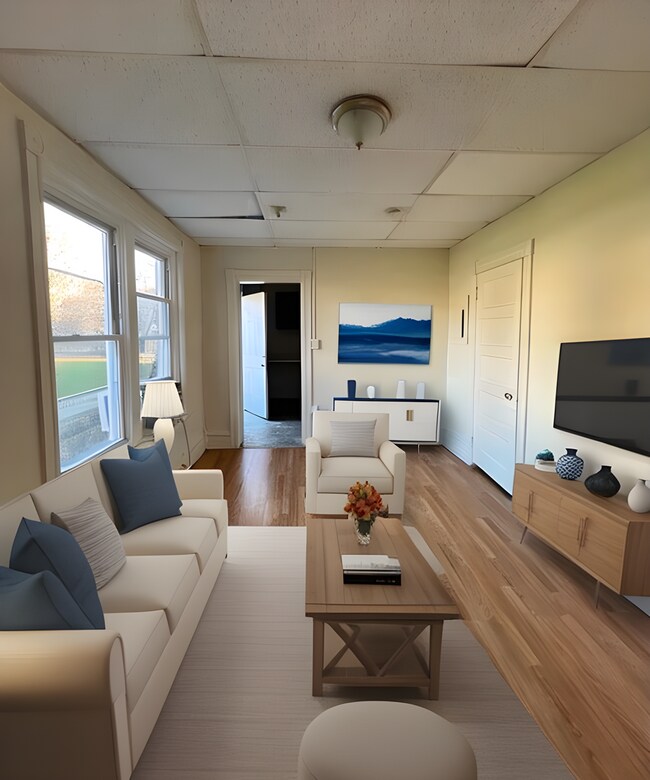 Building Photo - One Bedroom Apartment Centrally Located In...