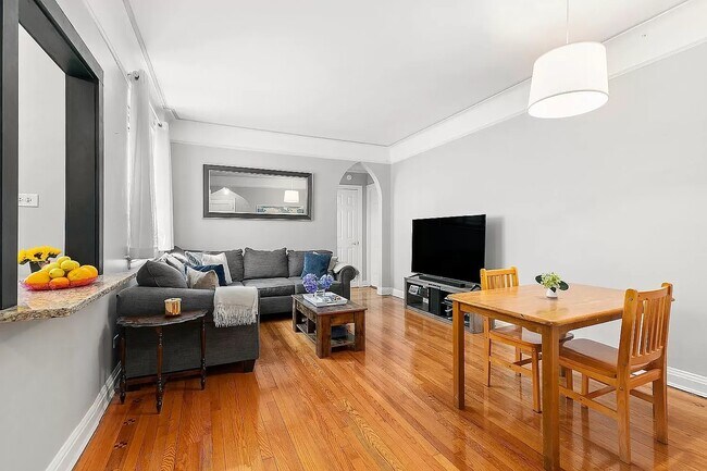 Building Photo - 130 Bay Ridge Pkwy