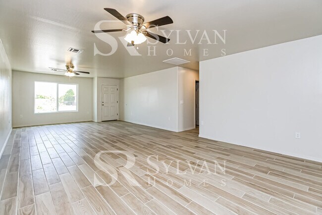 Foto del edificio - Immerse yourself in comfort and convenience