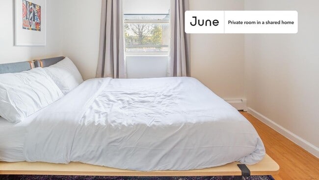 Foto del edificio - Room in Shared 4 bed/2 bath home