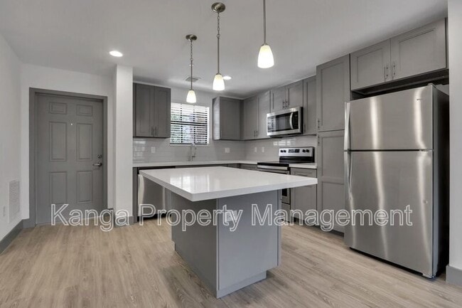 Photo - 630 NE 14th Ct Apartment