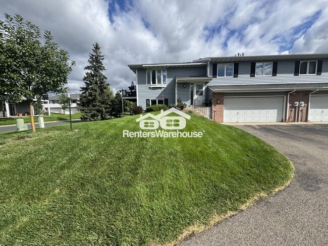 Building Photo - 14778 Endicott Way