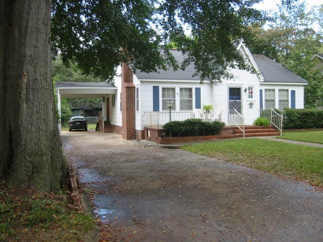 Primary Photo - 703 Harrold Ave