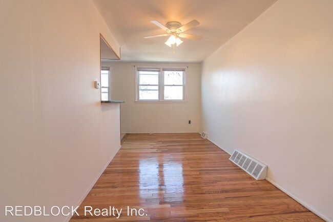 Foto del edificio - 3 br, 1 bath House - 6003 N Warnock St
