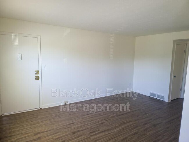 Foto del edificio - 4203 Foreman Ln