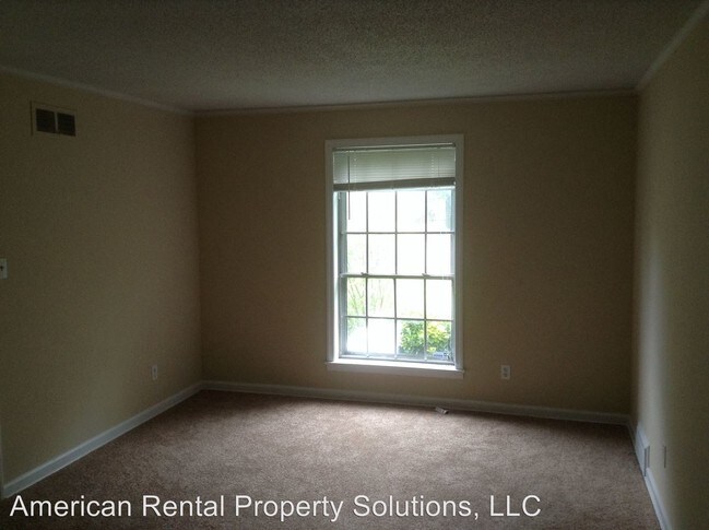 Building Photo - 4860 Cottonwood Rd