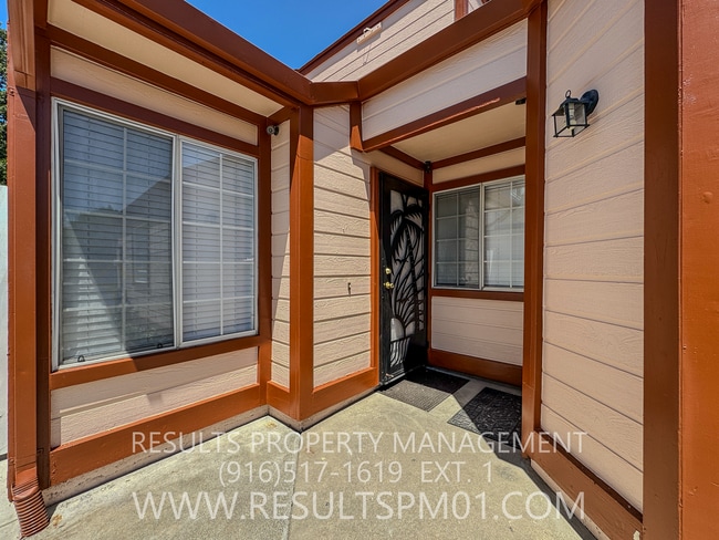 Building Photo - Nicely upgraded Rocklin Home