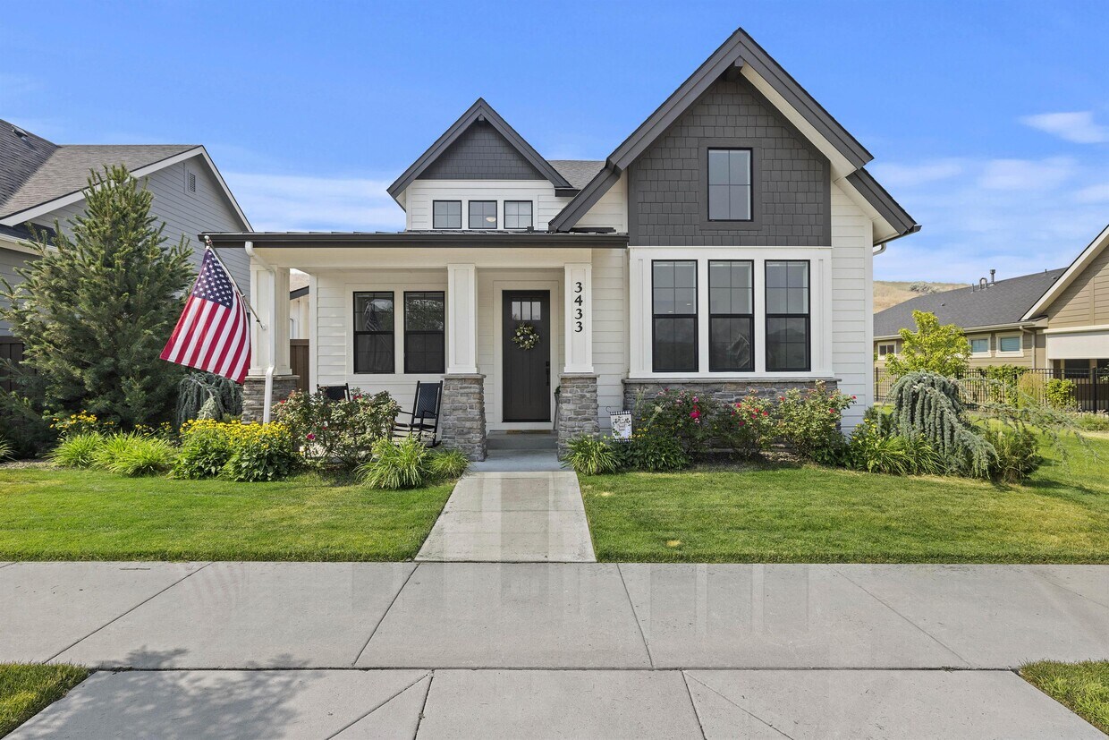 Foto principal - 3433 W Hidden Springs Dr