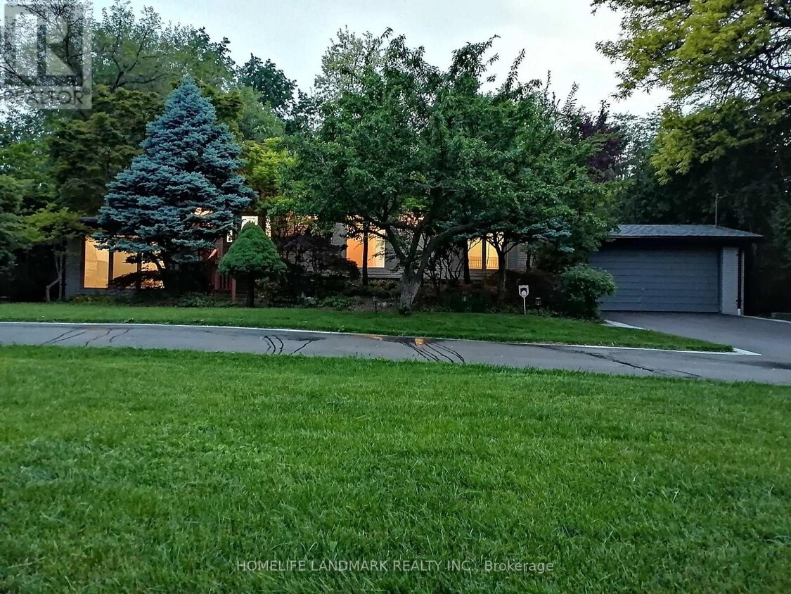 Primary Photo - 12 Thornheights Rd